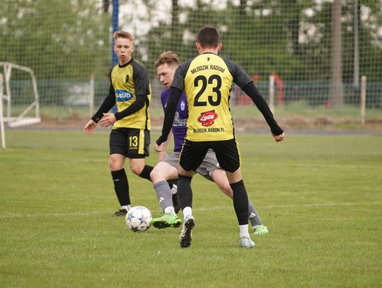 Orzeł Wierzbica - Młodzik Radom (zdjęcia)