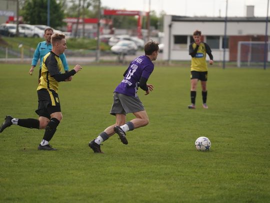 Orzeł Wierzbica - Młodzik Radom (zdjęcia)