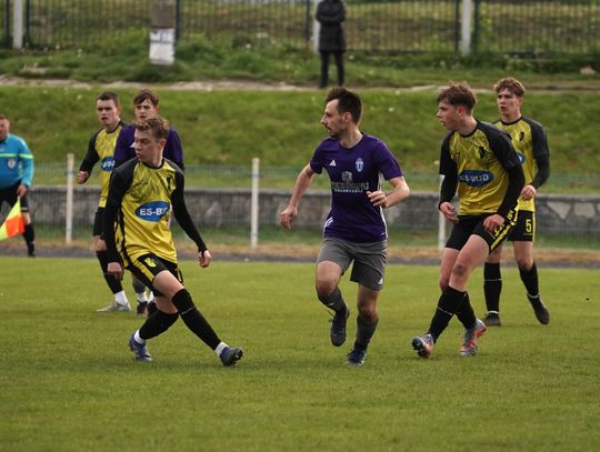 Orzeł Wierzbica - Młodzik Radom (zdjęcia)