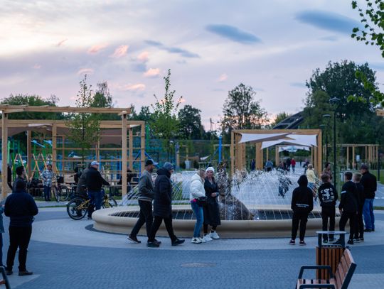 Uroczyste otwarcie terenów nadpilicznych w Białobrzegach (zdjęcia