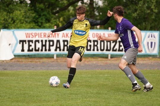 Orzeł Wierzbica - Młodzik Radom (zdjęcia)