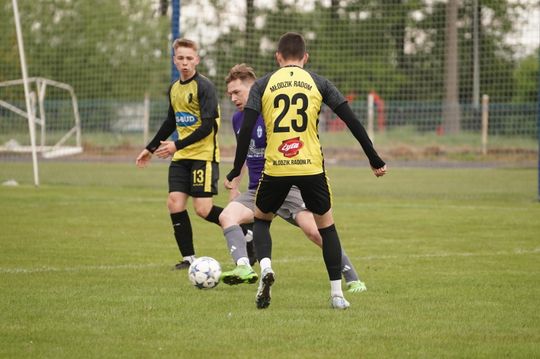 Orzeł Wierzbica - Młodzik Radom (zdjęcia)