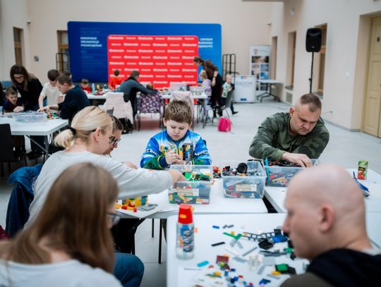 Twórcze warsztaty LEGO w Kamienicy Deskurów (zdjęcia)