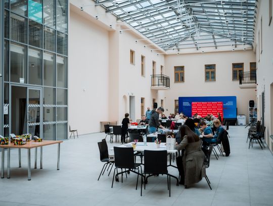 Twórcze warsztaty LEGO w Kamienicy Deskurów (zdjęcia)