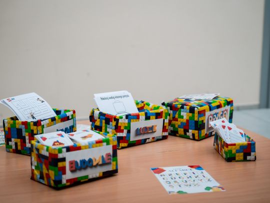 Twórcze warsztaty LEGO w Kamienicy Deskurów (zdjęcia)