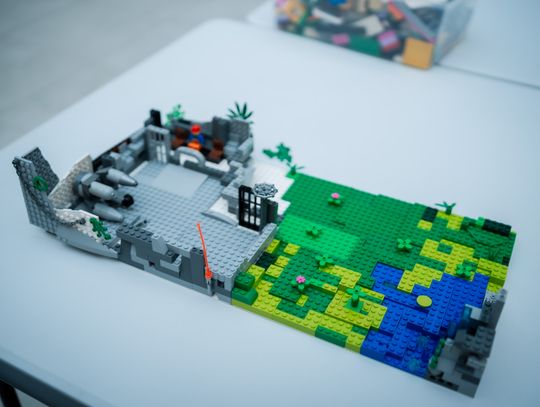 Twórcze warsztaty LEGO w Kamienicy Deskurów (zdjęcia)