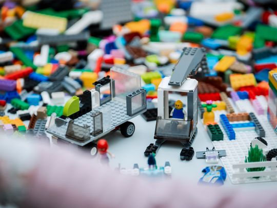 Twórcze warsztaty LEGO w Kamienicy Deskurów (zdjęcia)