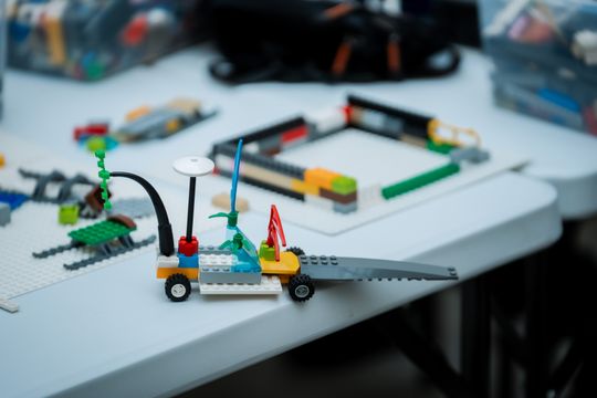 Twórcze warsztaty LEGO w Kamienicy Deskurów (zdjęcia)