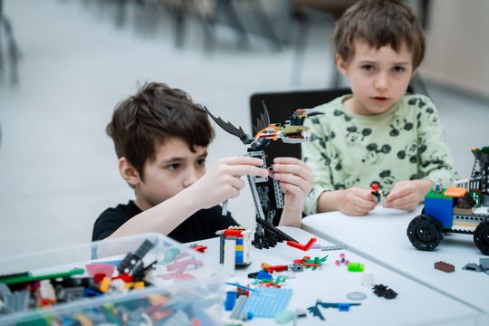 Twórcze warsztaty LEGO w Kamienicy Deskurów (zdjęcia)