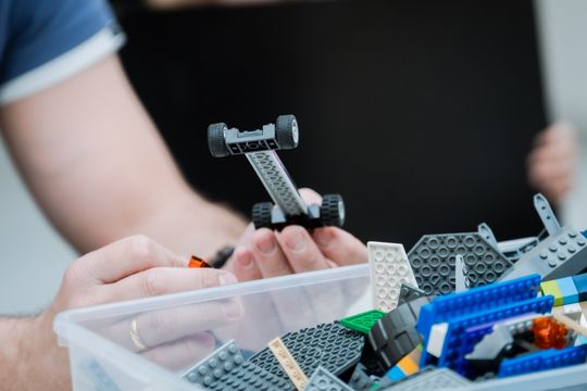 Twórcze warsztaty LEGO w Kamienicy Deskurów (zdjęcia)