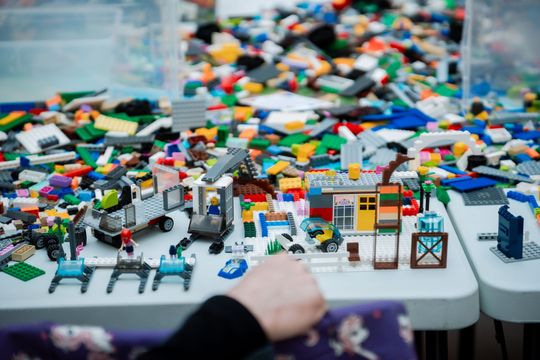 Twórcze warsztaty LEGO w Kamienicy Deskurów (zdjęcia)