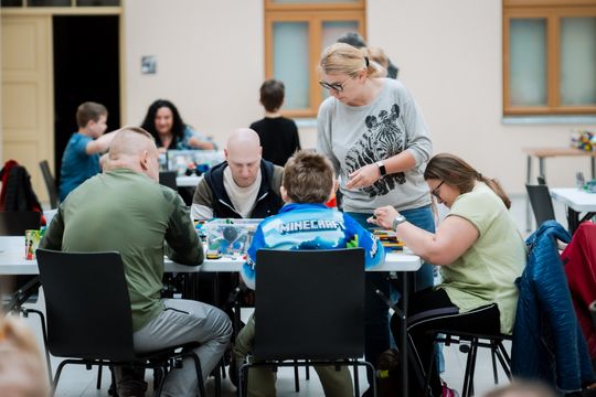 Twórcze warsztaty LEGO w Kamienicy Deskurów (zdjęcia)