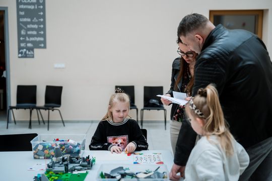 Twórcze warsztaty LEGO w Kamienicy Deskurów (zdjęcia)