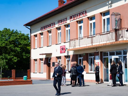 Podpisanie umów na drogi lokalne w ramach Rządowego Funduszu Rozwoju Dróg (zdjęcia)