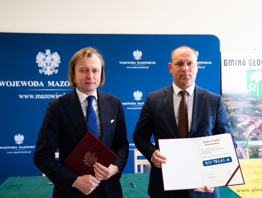 Podpisanie umów na drogi lokalne w ramach Rządowego Funduszu Rozwoju Dróg (zdjęcia)