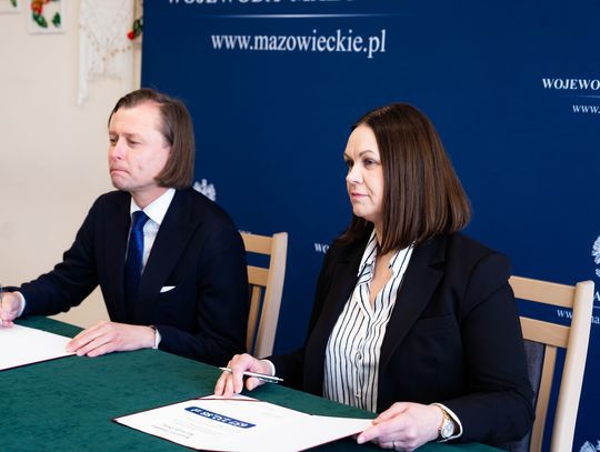 Podpisanie umów na drogi lokalne w ramach Rządowego Funduszu Rozwoju Dróg (zdjęcia)