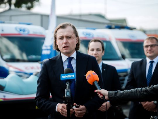 Przekazanie sprzętu ratunkowego dla ŚLWOPR (zdjęcia)