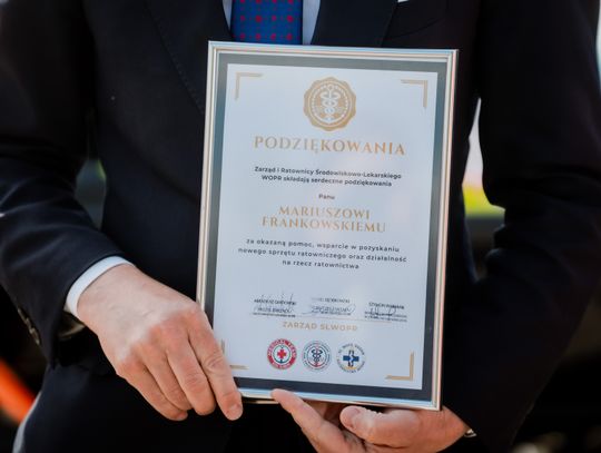 Przekazanie sprzętu ratunkowego dla ŚLWOPR (zdjęcia)