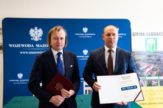 Podpisanie umów na drogi lokalne w ramach Rządowego Funduszu Rozwoju Dróg (zdjęcia)