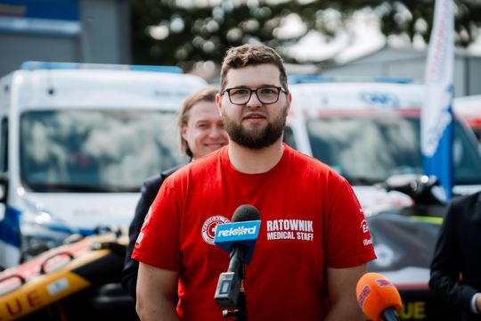 Przekazanie sprzętu ratunkowego dla ŚLWOPR (zdjęcia) Przekazanie sprzętu ratunkowego dla ŚLWOPR (zdjęcia)