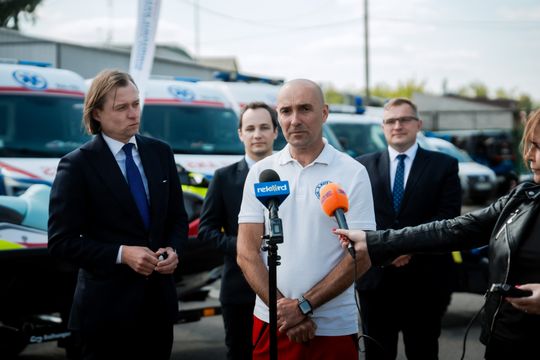 Przekazanie sprzętu ratunkowego dla ŚLWOPR (zdjęcia) Przekazanie sprzętu ratunkowego dla ŚLWOPR (zdjęcia)