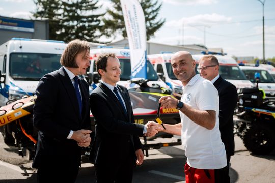 Przekazanie sprzętu ratunkowego dla ŚLWOPR (zdjęcia) Przekazanie sprzętu ratunkowego dla ŚLWOPR (zdjęcia)