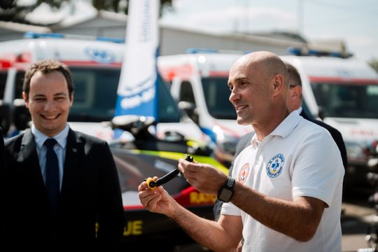 Przekazanie sprzętu ratunkowego dla ŚLWOPR (zdjęcia) Przekazanie sprzętu ratunkowego dla ŚLWOPR (zdjęcia)