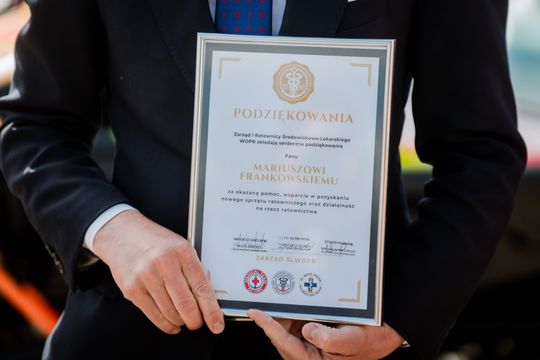 Przekazanie sprzętu ratunkowego dla ŚLWOPR (zdjęcia)