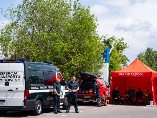 Mundurowe targi pracy w PUP Radom (zdjęcia)