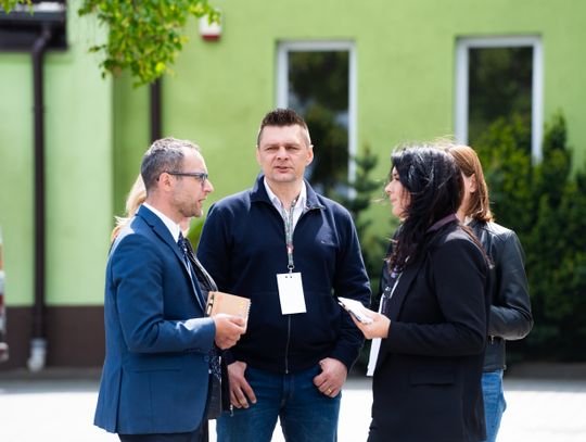 Mundurowe targi pracy w PUP Radom (zdjęcia)