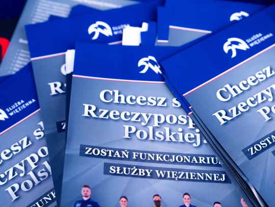 Mundurowe targi pracy w PUP Radom (zdjęcia)