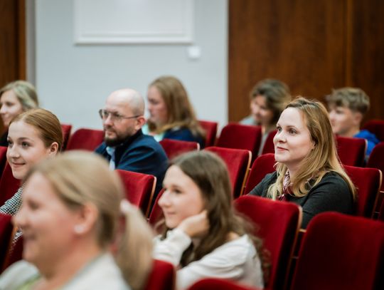 XVII Konkurs o tytuł Radomskiego Mistrza Polskiej Ortografii (zdjęcia)