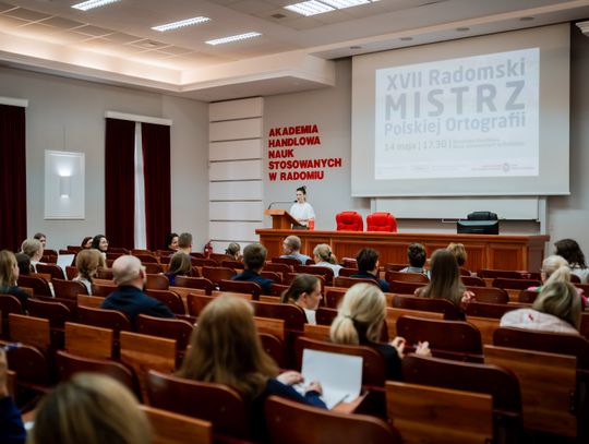 XVII Konkurs o tytuł Radomskiego Mistrza Polskiej Ortografii (zdjęcia)