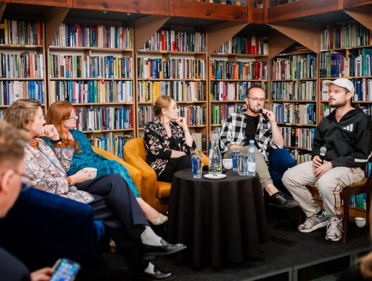 Wspólny f(r)ont książki: debata o  aktualnej sytuacji pisarzy, wydawców i bibliotekarzy (zdjęcia)