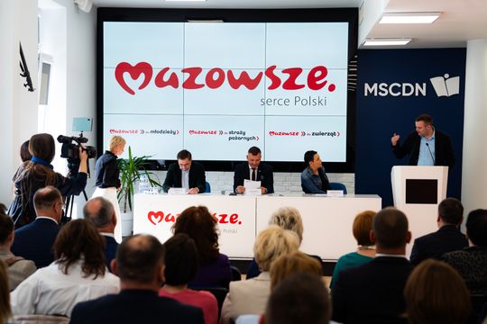Podpisanie umów z programów Mazowsze (zdjęcia)