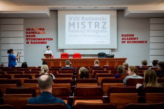 XVII Konkurs o tytuł Radomskiego Mistrza Polskiej Ortografii (zdjęcia)