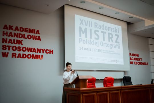 XVII Konkurs o tytuł Radomskiego Mistrza Polskiej Ortografii (zdjęcia)