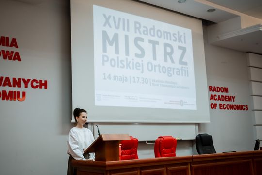 XVII Konkurs o tytuł Radomskiego Mistrza Polskiej Ortografii (zdjęcia)
