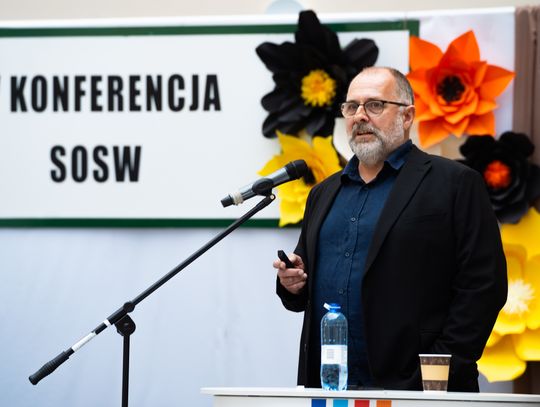 IV Konferencja SOSW z cyklu „Edukacja i rozwój” w Kamienicy Deskurów (zdjęcia)