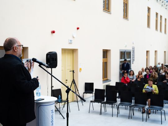 IV Konferencja SOSW z cyklu „Edukacja i rozwój” w Kamienicy Deskurów (zdjęcia)