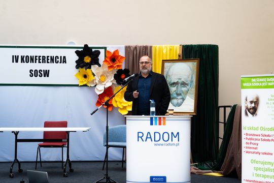 IV Konferencja SOSW z cyklu „Edukacja i rozwój” w Kamienicy Deskurów (zdjęcia)