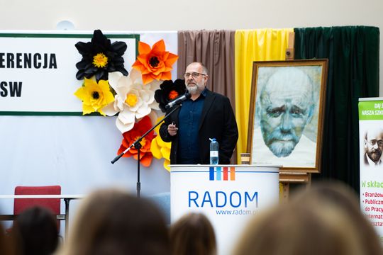 IV Konferencja SOSW z cyklu „Edukacja i rozwój” w Kamienicy Deskurów (zdjęcia)