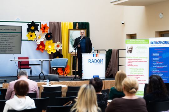 IV Konferencja SOSW z cyklu „Edukacja i rozwój” w Kamienicy Deskurów (zdjęcia)