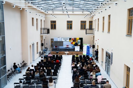 IV Konferencja SOSW z cyklu „Edukacja i rozwój” w Kamienicy Deskurów (zdjęcia)