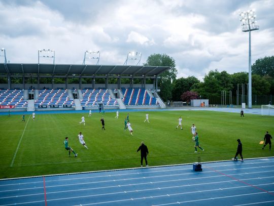 Broń Radom - Warta Sieradz (zdjęcia)