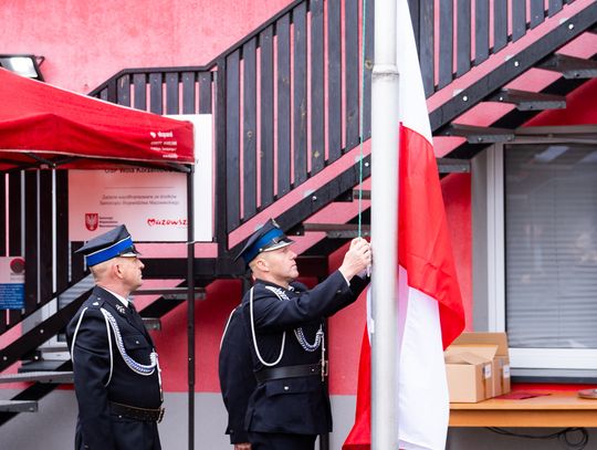 Przekazanie wozu strażackiego dla OSP Wola Korzeniowa (zdjęcia)