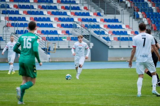 Broń Radom - Warta Sieradz (zdjęcia)