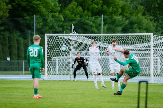 Broń Radom - Warta Sieradz (zdjęcia)