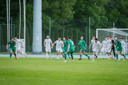 Broń Radom - Warta Sieradz (zdjęcia)