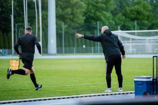 Broń Radom - Warta Sieradz (zdjęcia)